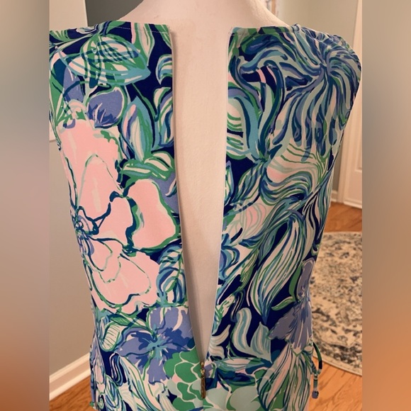 Lilly Pulitzer Donna Top - Picture 7 of 9